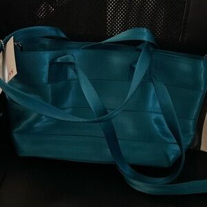 Harvey’s small tote